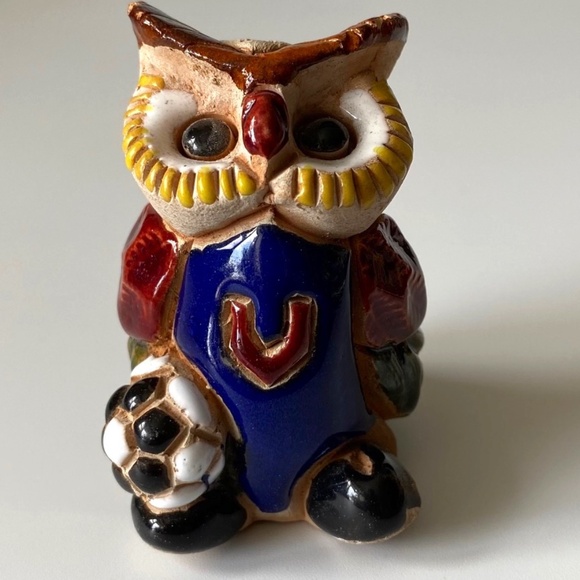 Artesania Rinconada Owl Soccer Player Figurine Collectible 1990s Vintage - Picture 1 of 10
